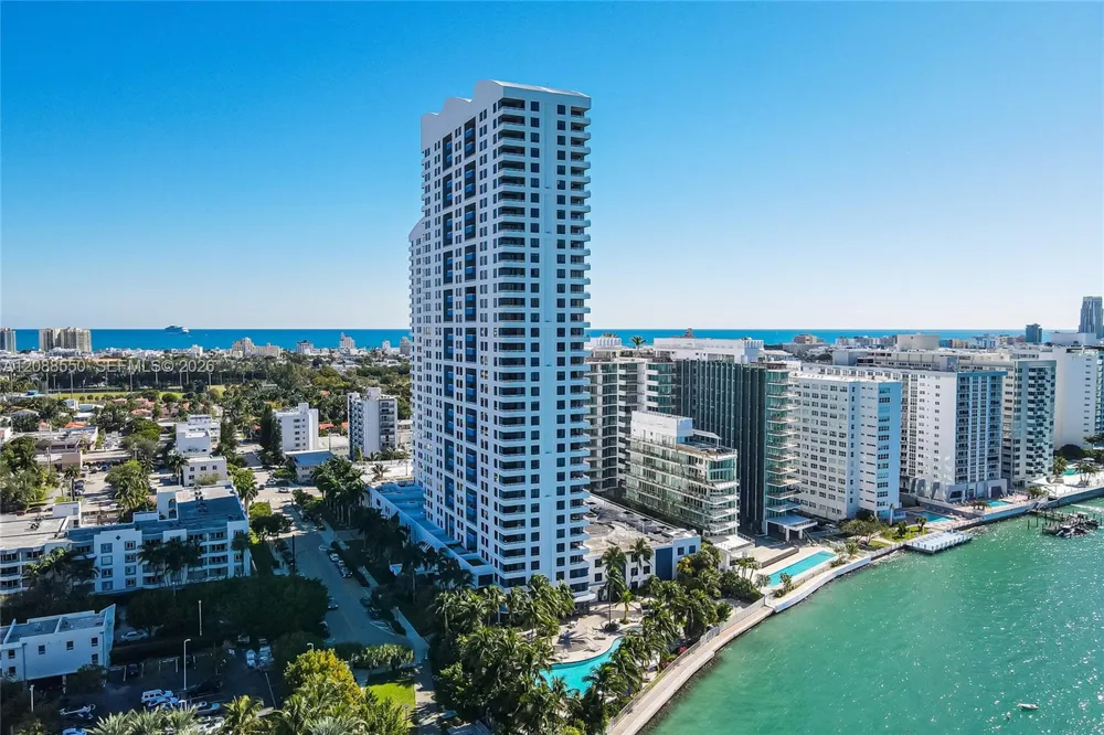 1330 West Ave #1207 Miami Beach, FL 33139
