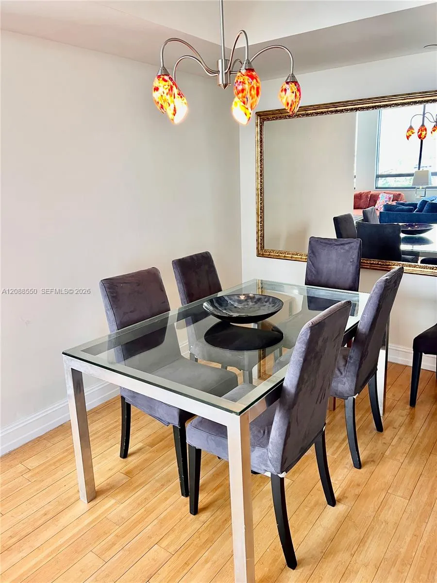 1330 West Ave #1207 Miami Beach, FL 33139
