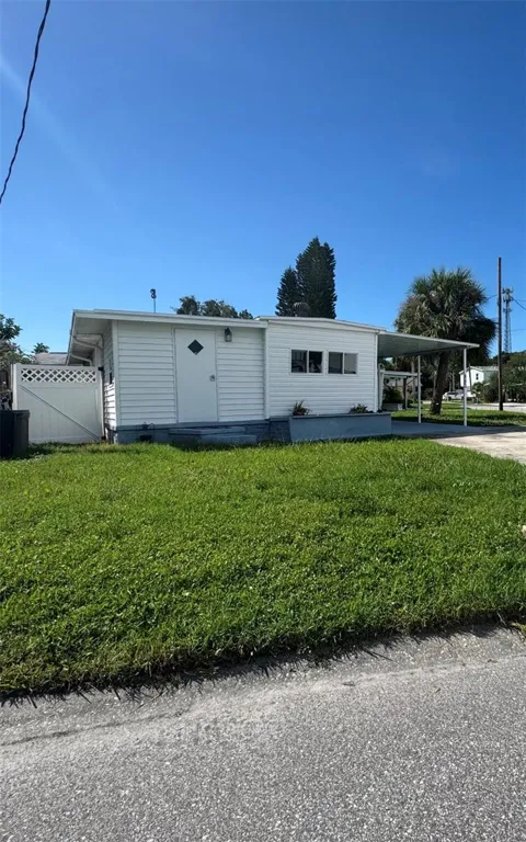 802 RIVER VIEW LANE