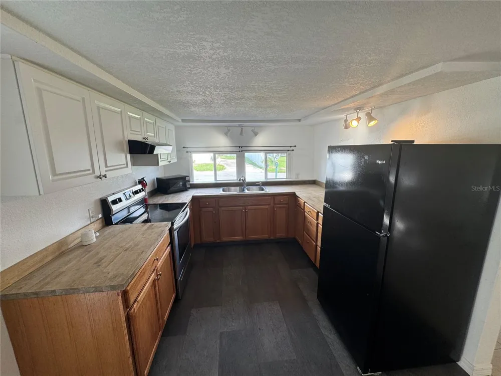 802 RIVER VIEW LANE Tarpon Springs, FL 34689