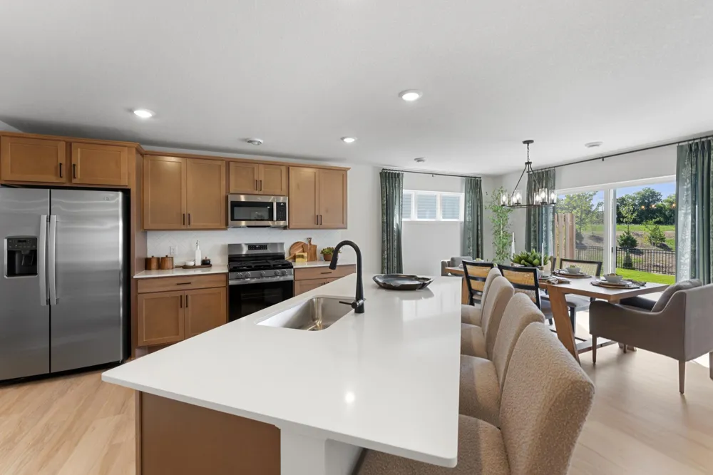 1036 Adamstown Drive Rosemount, MN 55068