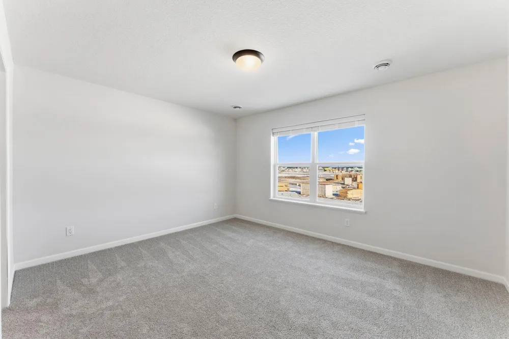 1102 Annagaire Curve Rosemount, MN 55068