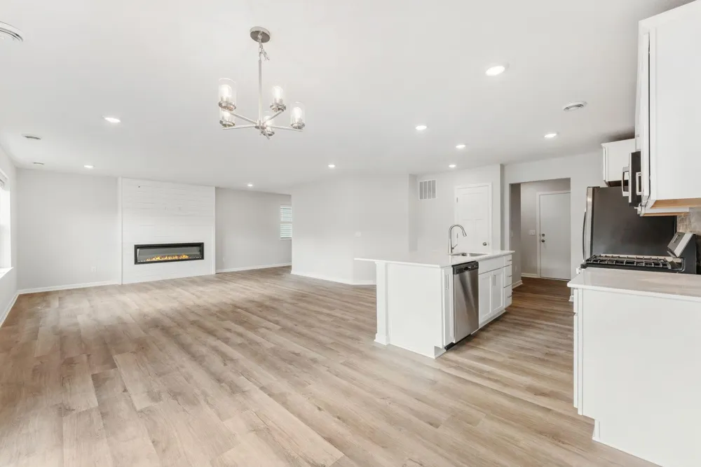 1032 Adamstown Drive Rosemount, MN 55068