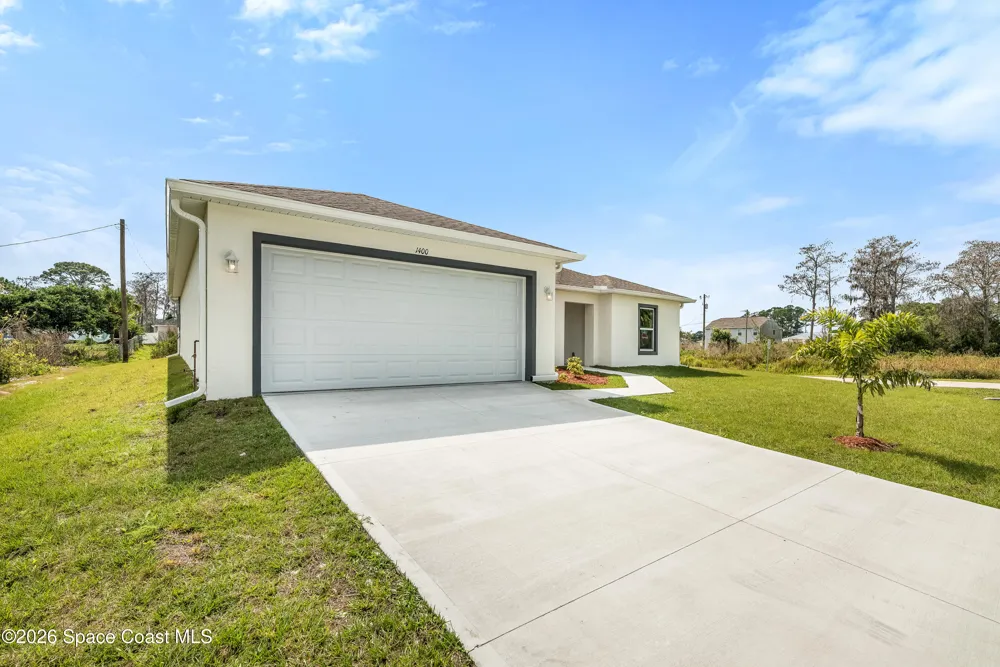 990 Tolson Street SE Palm Bay, FL 32909