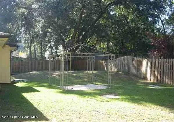 3691 Wood Hill Drive Tallahassee, FL 32303