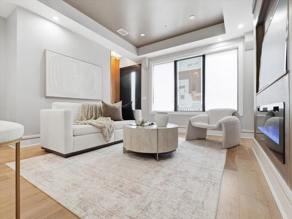 134 HANCOCK AVE Jersey City, NJ 07307
