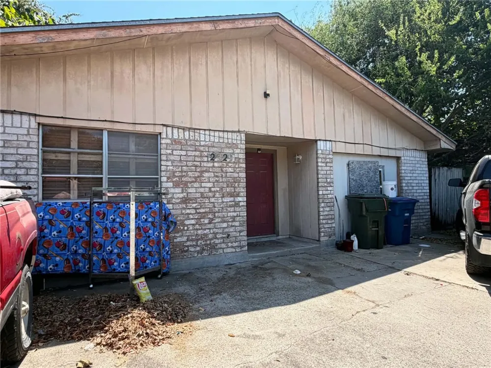 2929 Mary Street Corpus Christi, TX 78405