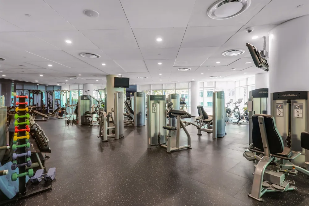 77 HUDSON ST Jersey City, NJ 07302