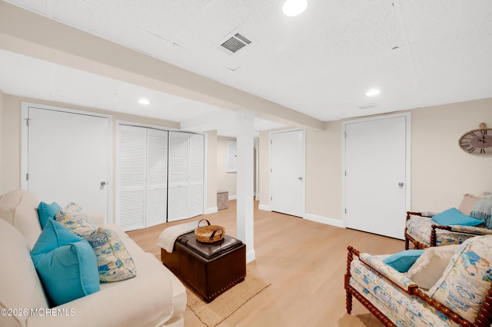 227 Club Drive Wall, NJ 07719