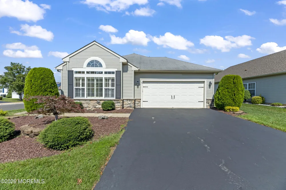 46 Dante Drive Manchester, NJ 08759