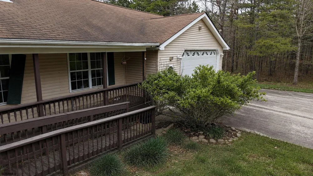 2336 5th Ave Hammonton, NJ 08037