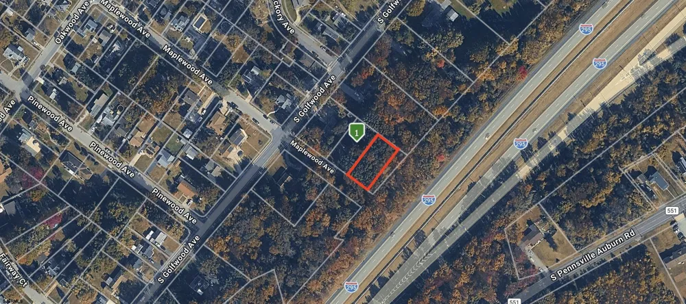 61 Maplewood Ave Carneys Point, NJ 08069