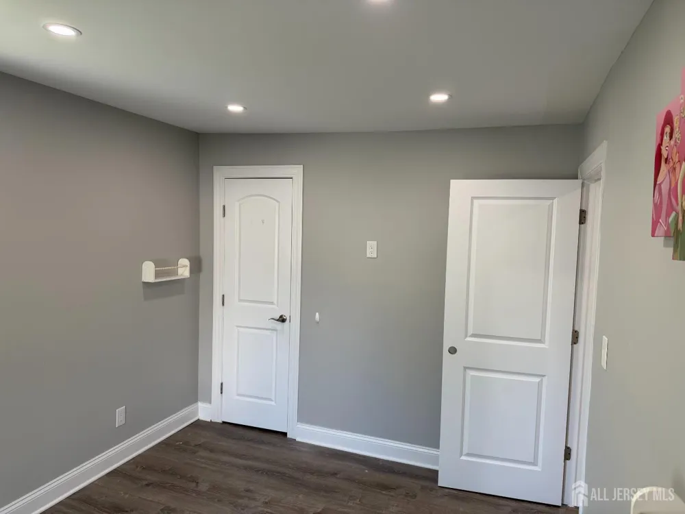 215 Johnson Avenue Piscataway, NJ 08854