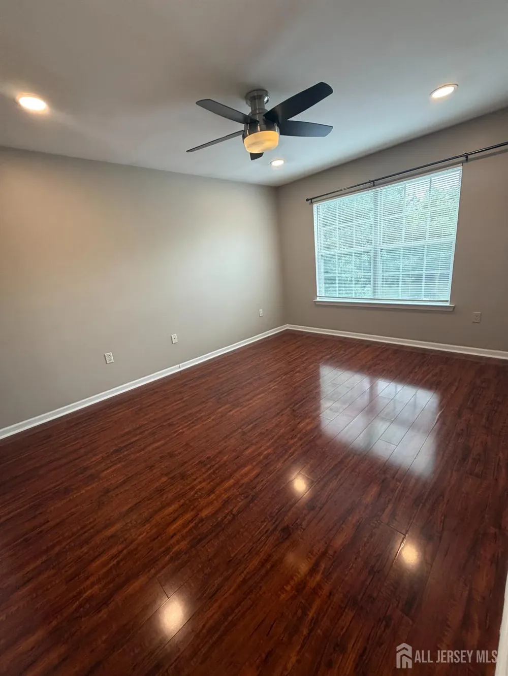 21 Jill Court Franklin Twsp, NJ 08873