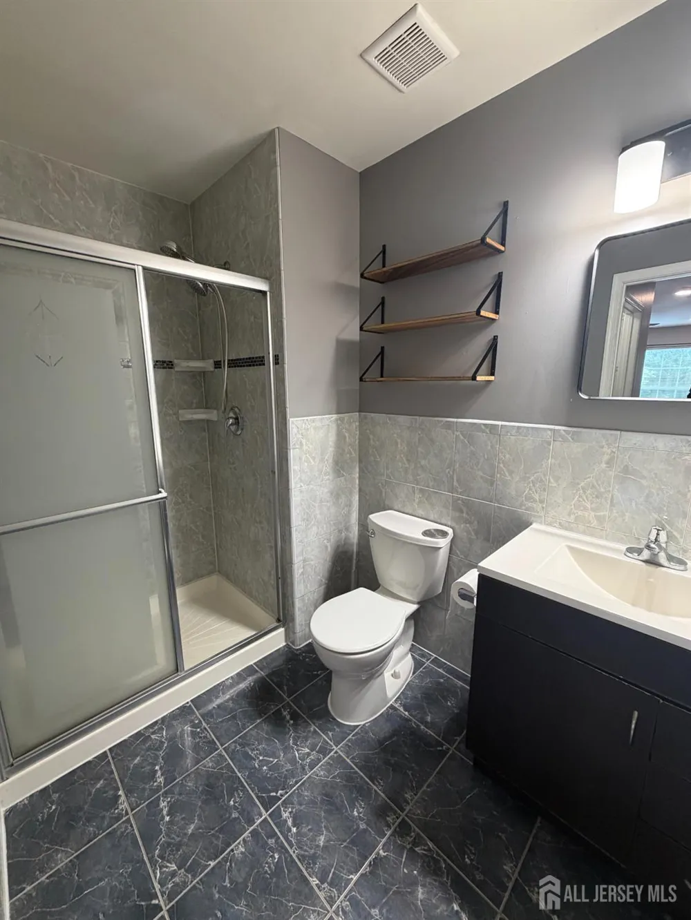 21 Jill Court Franklin Twsp, NJ 08873