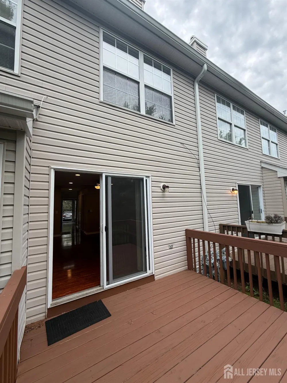 21 Jill Court Franklin Twsp, NJ 08873