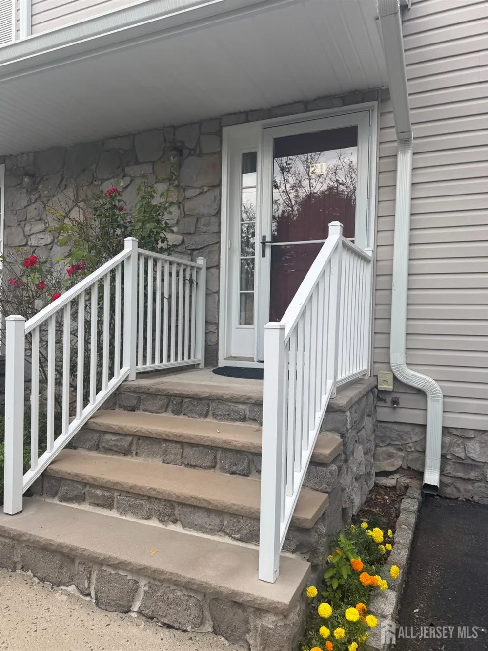 21 Jill Court Franklin Twsp, NJ 08873