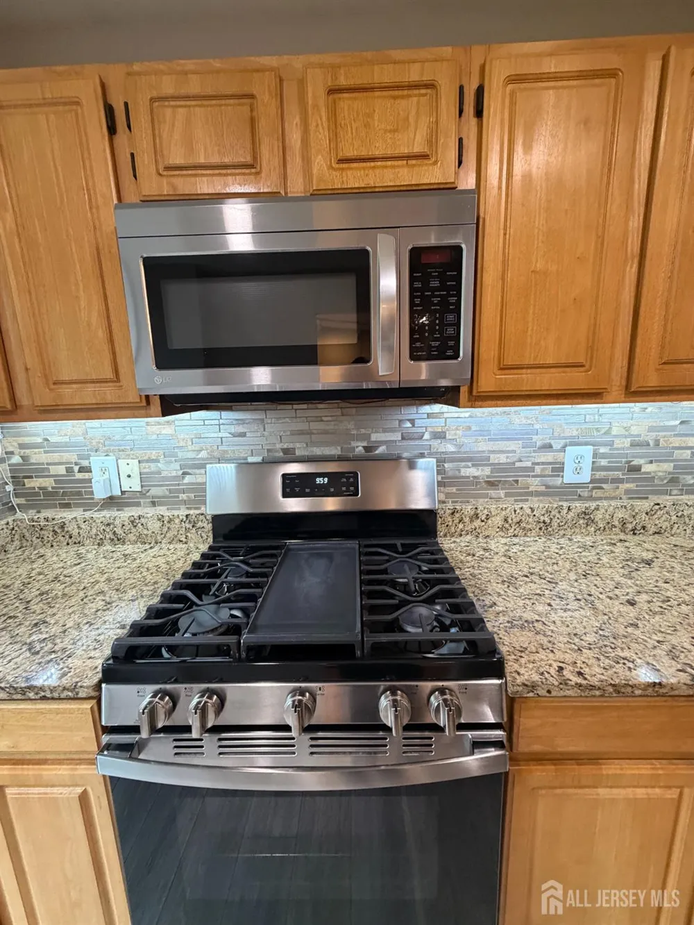 21 Jill Court Franklin Twsp, NJ 08873