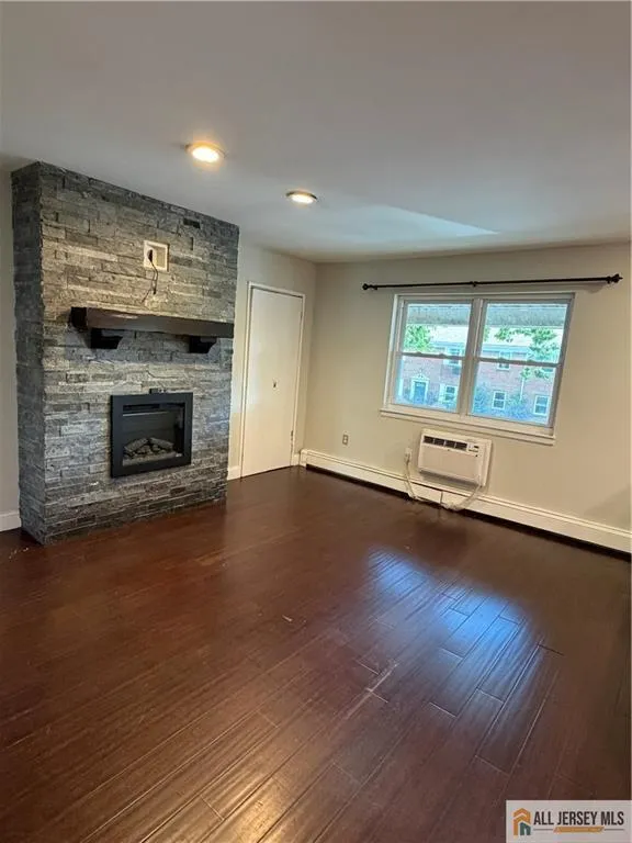 289 Main Street #8K Spotswood, NJ 08884