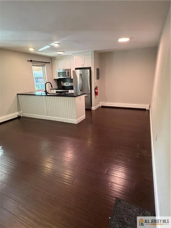 289 Main Street #8K Spotswood, NJ 08884