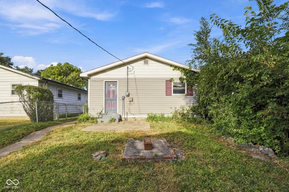 3635 Kinnear Indianapolis, IN 46218