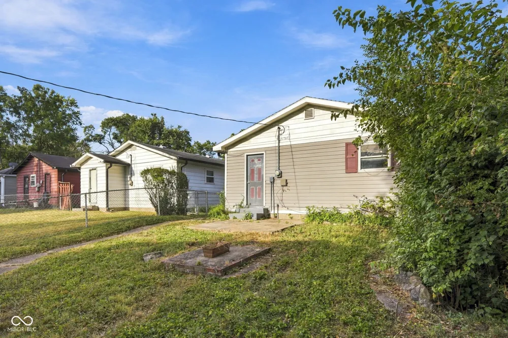 3635 Kinnear Indianapolis, IN 46218