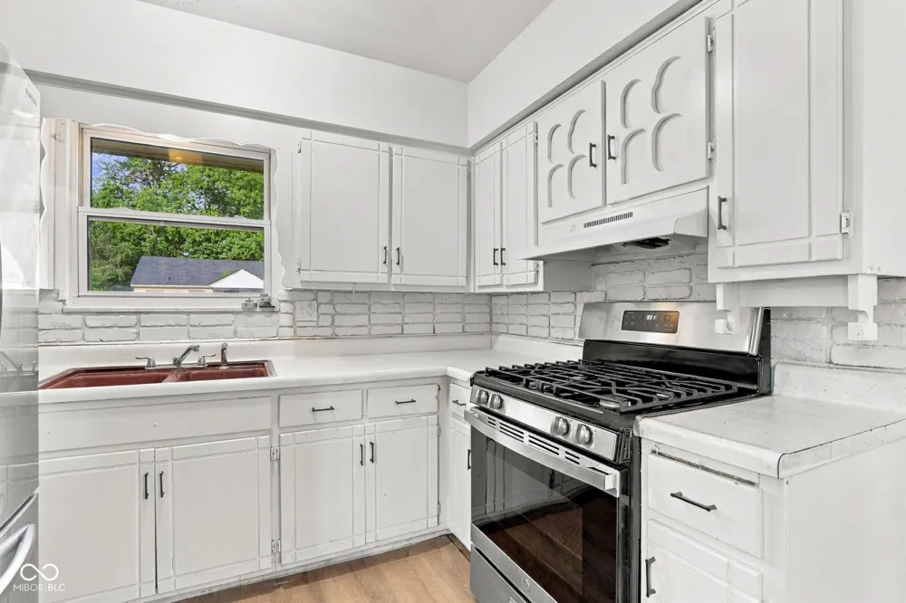 3635 Kinnear Indianapolis, IN 46218