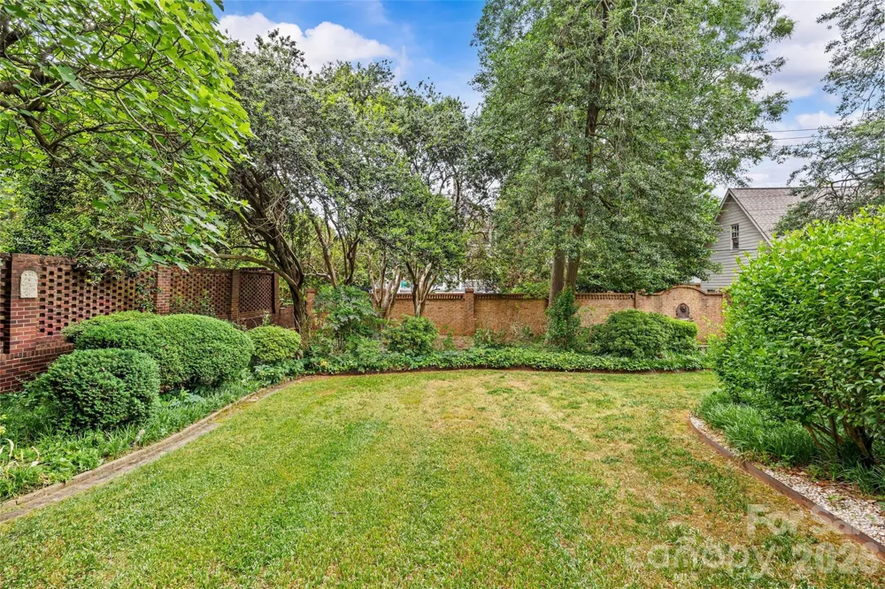 1858 Queens Road W Charlotte, NC 28207