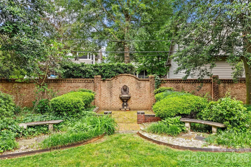 1858 Queens Road W Charlotte, NC 28207
