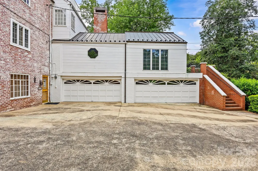 1858 Queens Road W Charlotte, NC 28207