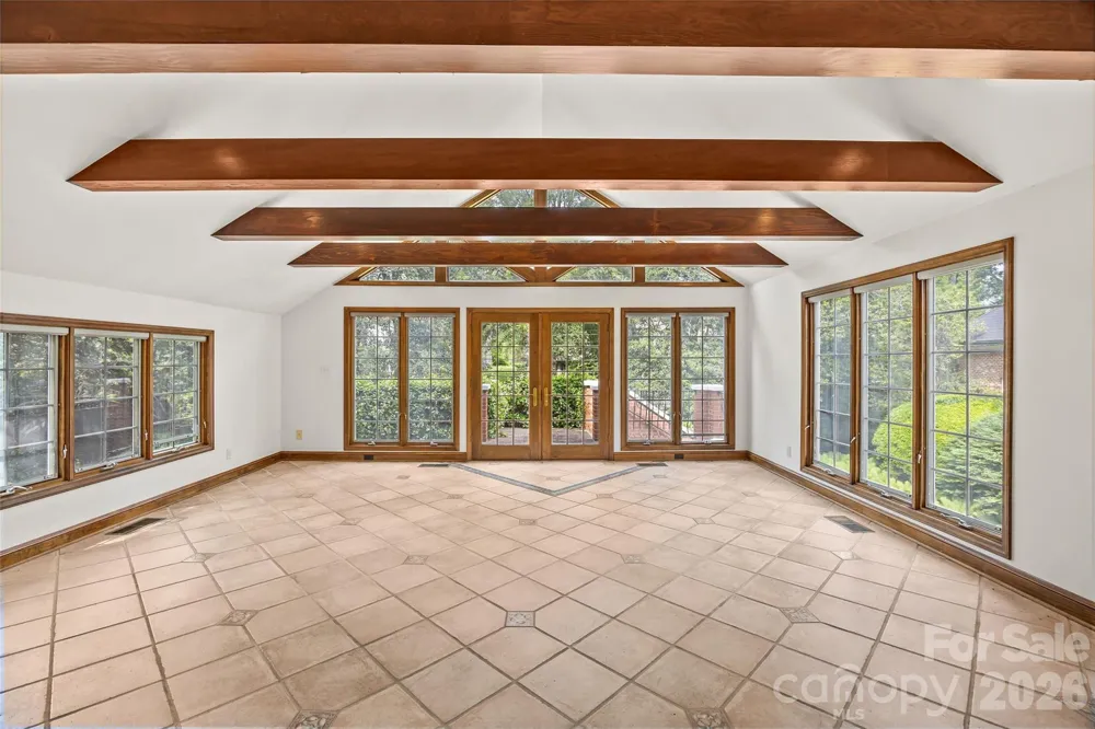 1858 Queens Road W Charlotte, NC 28207