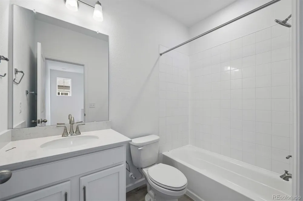 21411 E 67th Avenue Aurora, CO 80019