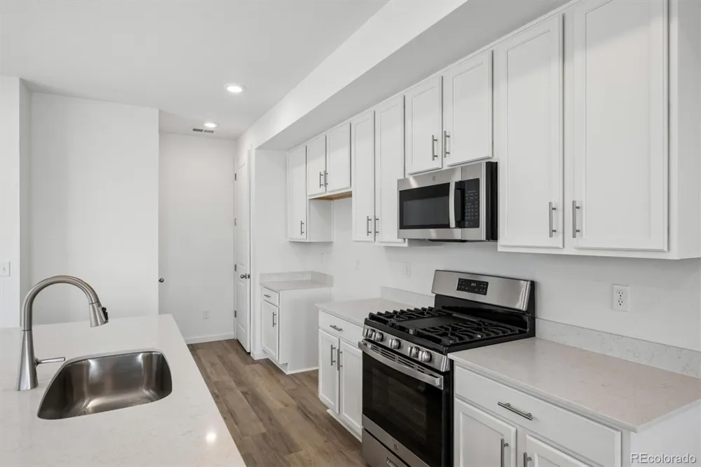 21411 E 67th Avenue Aurora, CO 80019