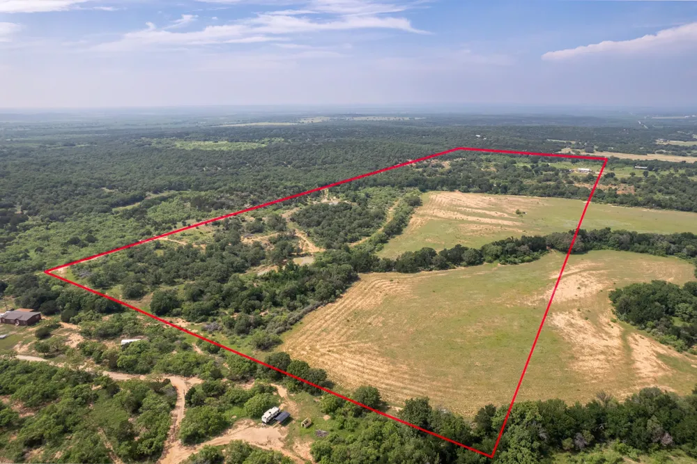4451 Fm 585 Bangs, TX 76823