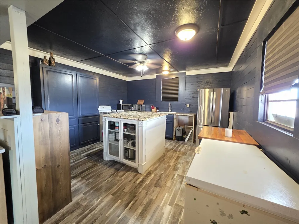 4451 Fm 585 Bangs, TX 76823