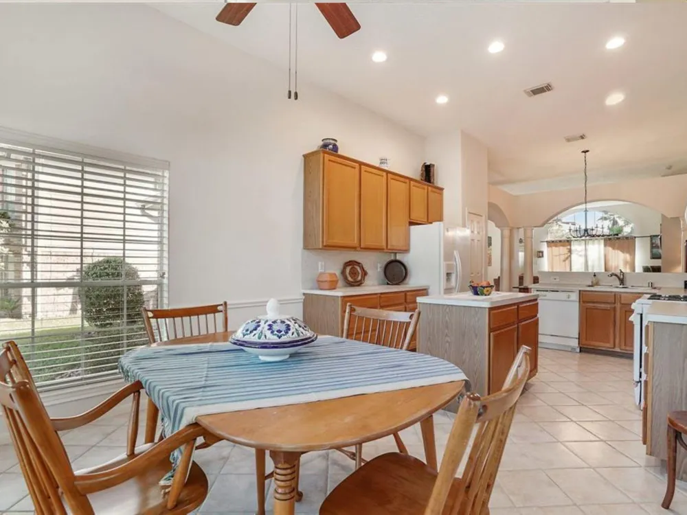 25710 Bearborough Drive Spring, TX 77386