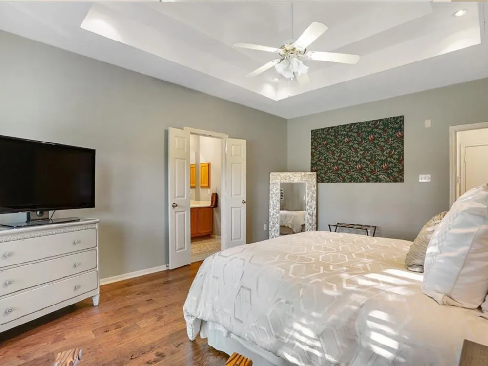 25710 Bearborough Drive Spring, TX 77386