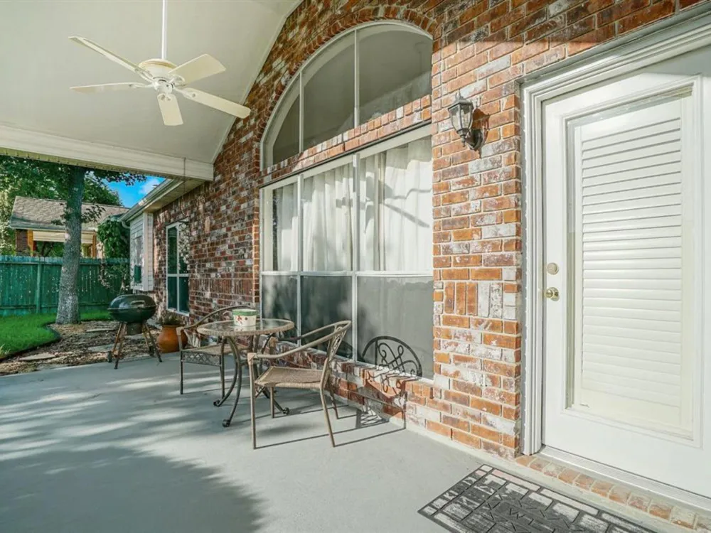 25710 Bearborough Drive Spring, TX 77386