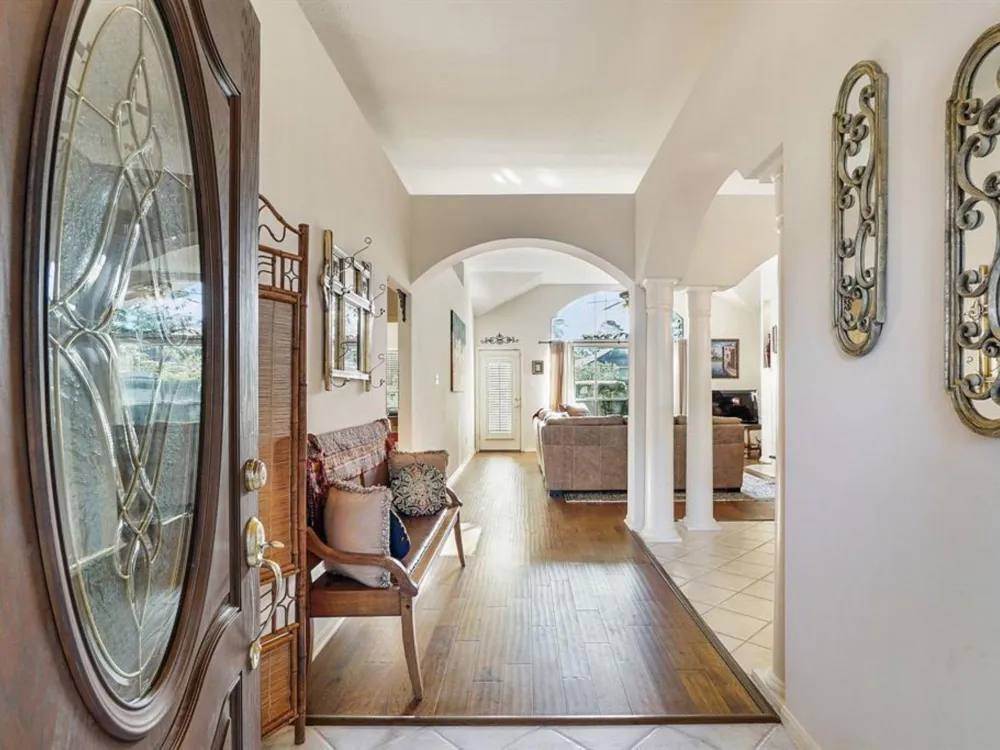 25710 Bearborough Drive Spring, TX 77386