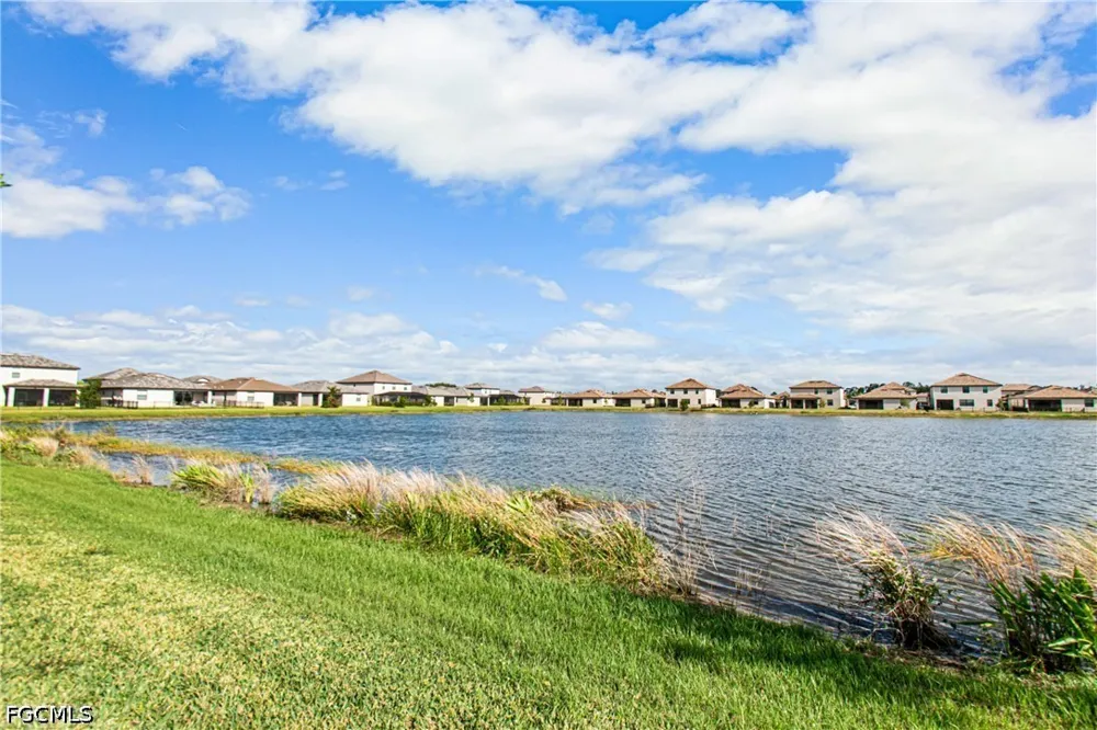 Hunter Oak Drive Fort Myers, FL 33913