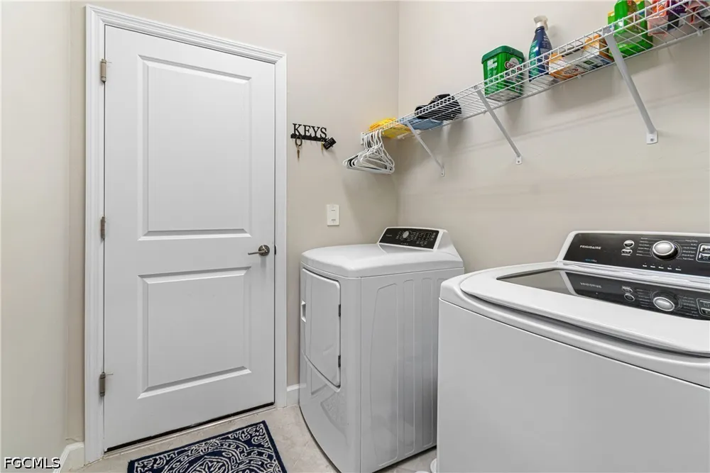 Hunter Oak Drive Fort Myers, FL 33913