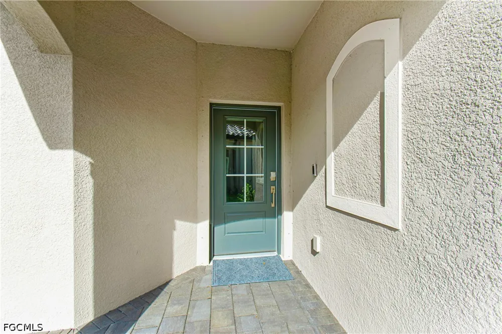 Hunter Oak Drive Fort Myers, FL 33913
