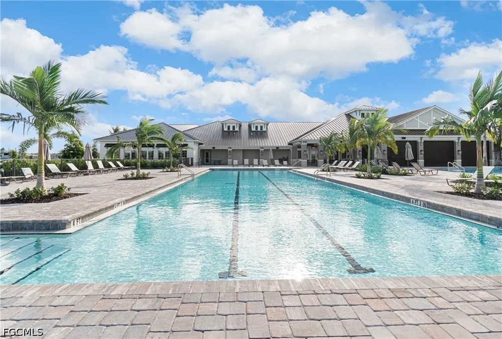 Hunter Oak Drive Fort Myers, FL 33913