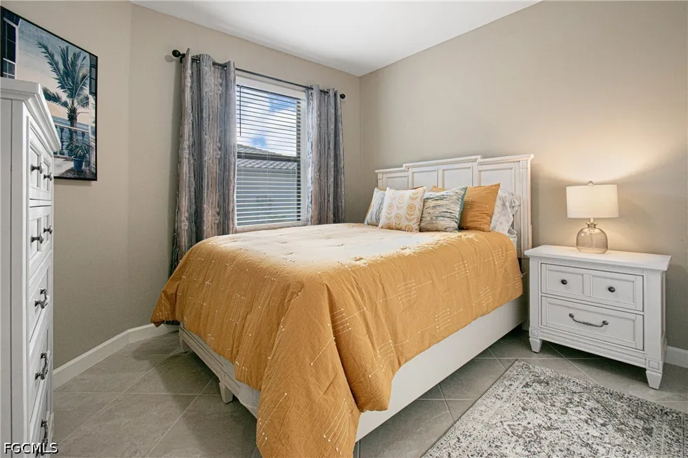 Hunter Oak Drive Fort Myers, FL 33913