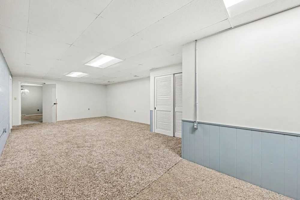 1337 Badgley Road Jackson, MI 49203