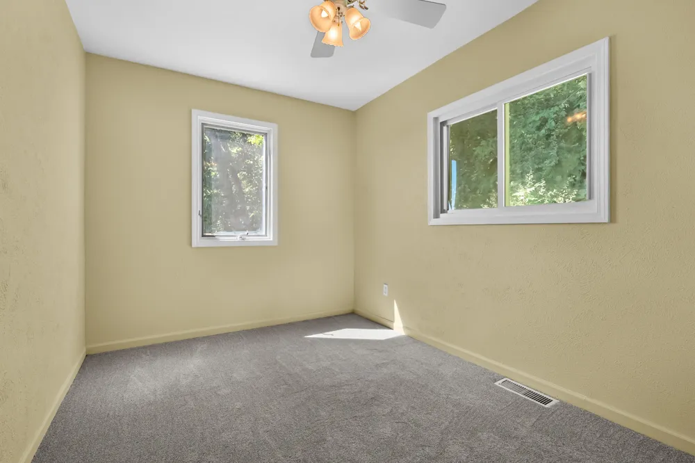 2351 Bristol Lake Road Dowling, MI 49050