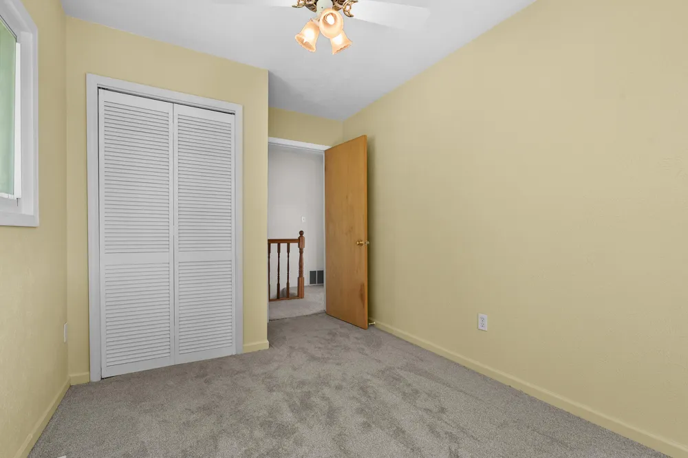 2351 Bristol Lake Road Dowling, MI 49050