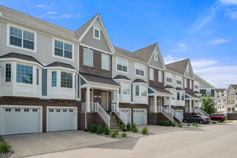 2557 W Towne Street Ann Arbor, MI 48103