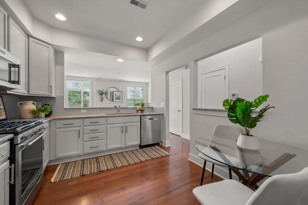 2557 W Towne Street Ann Arbor, MI 48103