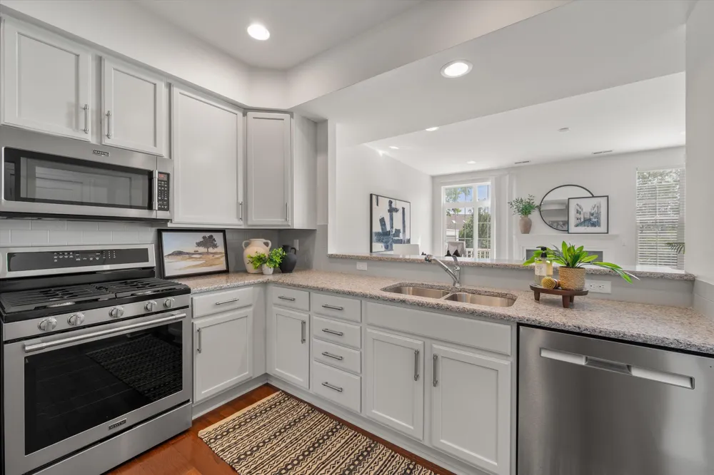 2557 W Towne Street Ann Arbor, MI 48103